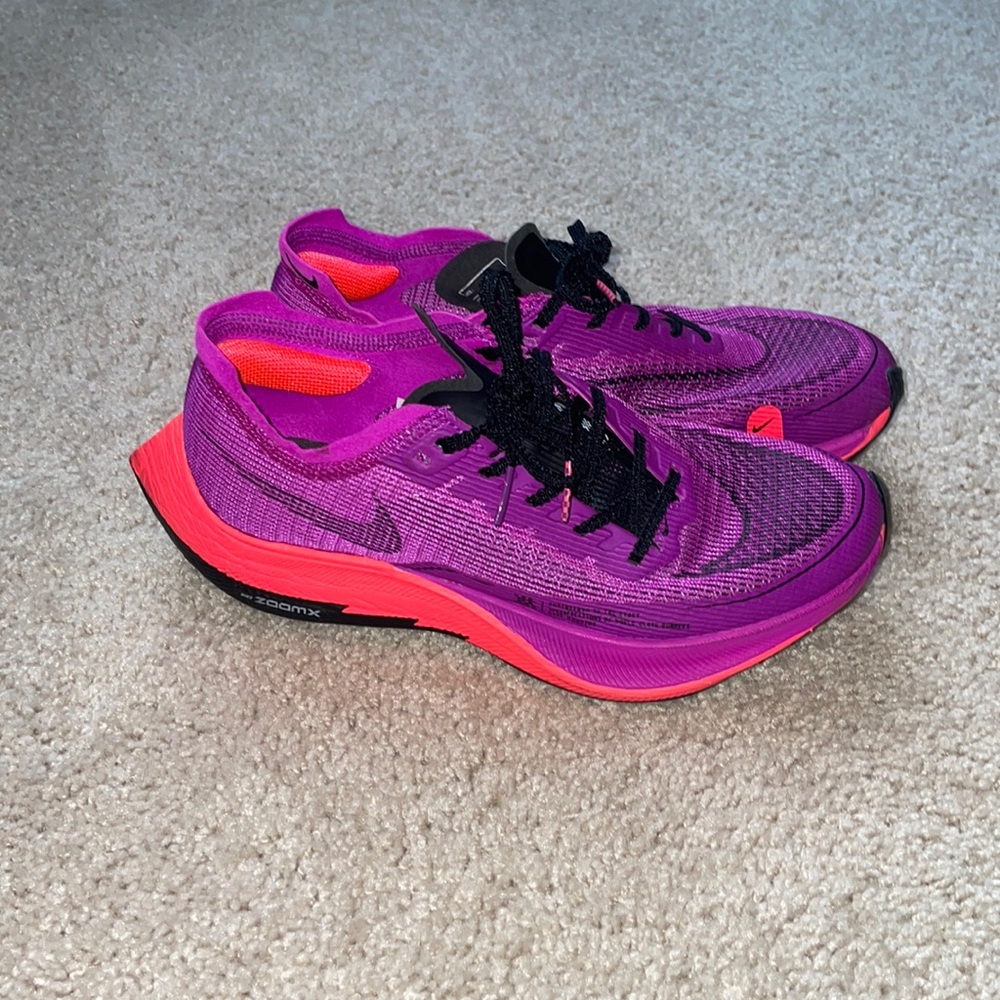Nike ZoomX Vaporfly Next % 2